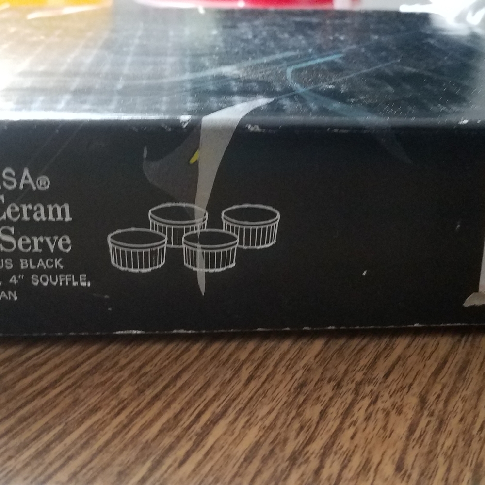 Mikasa Ultra Ceram Bake & Serve Opus Black Souffle